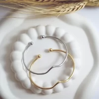 خرید دستبند مینیمال رنگ ثابت و جذاب